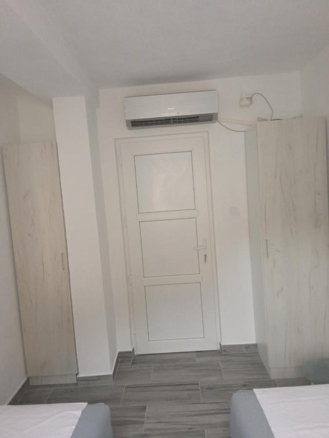 Apartment Rosic 帕里斯特 外观 照片