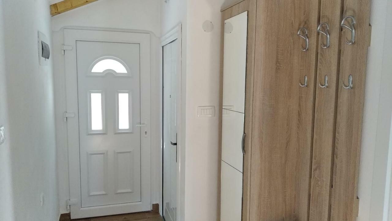 Apartment Rosic 帕里斯特 外观 照片